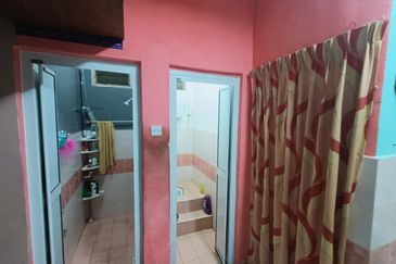 Teres 1 Taman Asoka Bandar Baru Bukit Mentok Kemaman (Untuk Dijual)