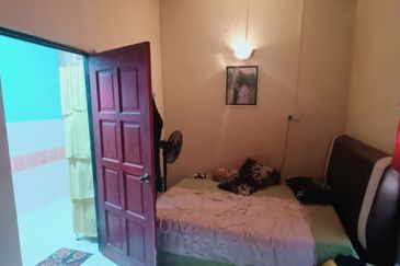 Teres 1 Taman Asoka Bandar Baru Bukit Mentok Kemaman (Untuk Dijual)