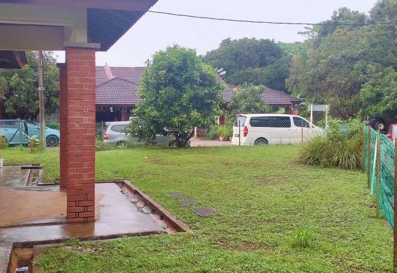 Teres 1 Tingkat Corner Lot Bandar Damansara Kuantan (Untuk Dijual)