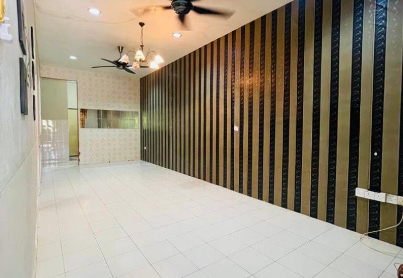 Teres 1 Tingkat Taman Pelindung Maju Kuantan (Untuk Dijul)