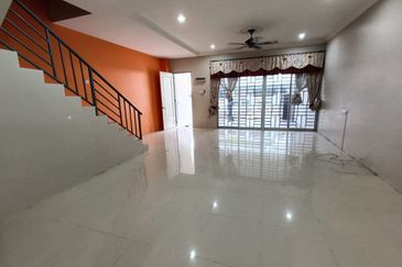 TAMAN ANGSANA HEIGHTS