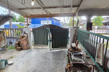 PERKAMPUNGAN CENDERAWASIH