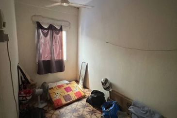 KAMPUNG BARU MENGKUANG