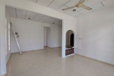 KAMPUNG CHENGAL LEMPONG