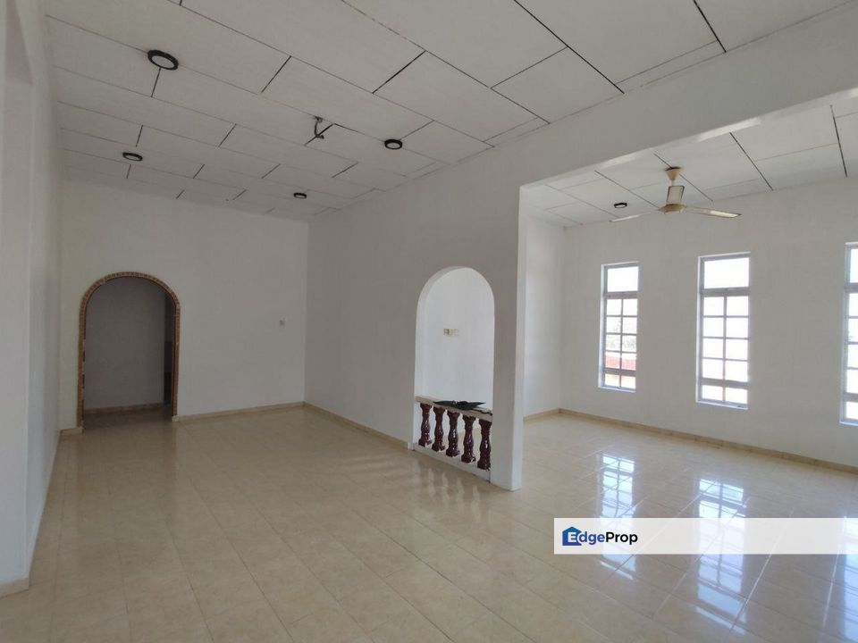 BANGLO CHENGAL LEMPONG SG KARANG, KUANTAN UNTUK DIJUAL, Pahang, Kuantan