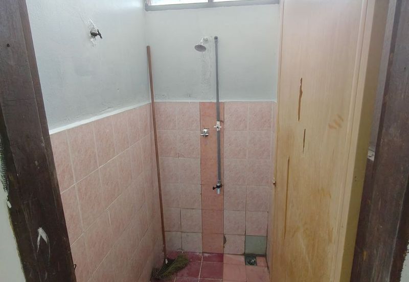 KAMPUNG CHENGAL LEMPONG