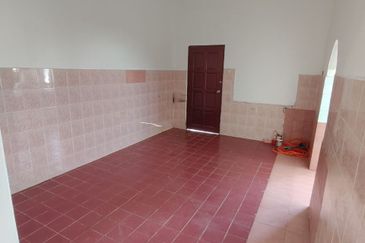 KAMPUNG CHENGAL LEMPONG