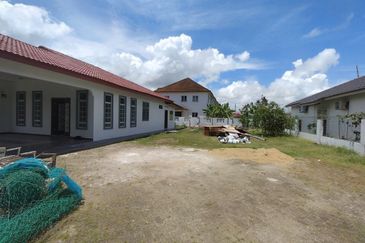 KAMPUNG CHENGAL LEMPONG