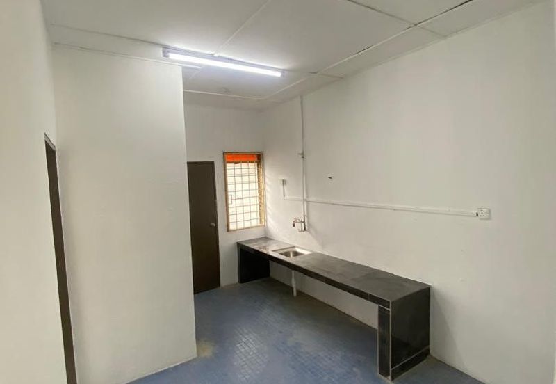 KAMPUNG PADANG LESTARI