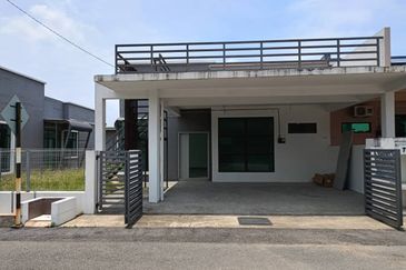 JAYA GADING FASA 2 (PT 133494)