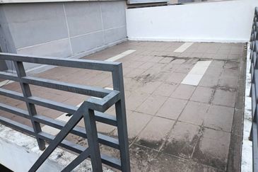 JAYA GADING FASA 2 (PT 133494)