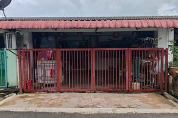 KAMPUNG PADANG LESTARI