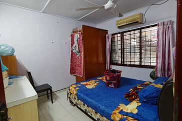 KAMPUNG PADANG LESTARI