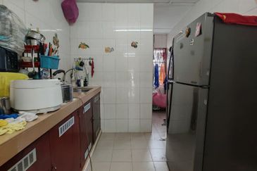 KAMPUNG PADANG LESTARI