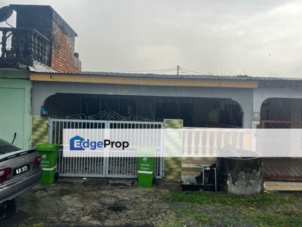 TRIANG BERA RUMAH TERES  TAMAN MAJU JAYA KAMAYAN, TRIANG BERA UNTUK DIJUAL, Pahang, Bera