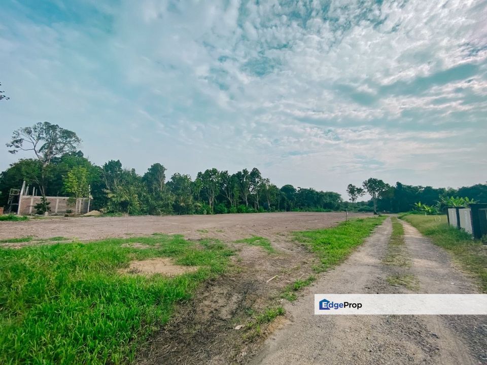 𝐓𝐀𝐍𝐀𝐇 𝐋𝐎𝐓 𝐁𝐀𝐍𝐆𝐋𝐎 & 𝐒𝐄𝐌𝐈-𝐃 𝐃𝐈 𝐁𝐀𝐍𝐆𝐆𝐎𝐋 𝐂𝐄𝐌𝐏𝐄𝐃𝐀𝐊, 𝐊𝐔𝐀𝐋𝐀 𝐓𝐄𝐑𝐄𝐍𝐆𝐆𝐀𝐍𝐔, Terengganu, Kemaman