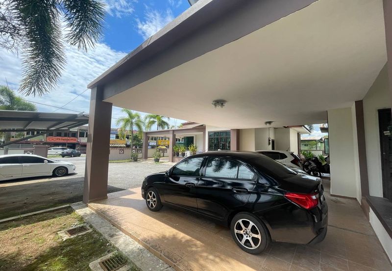 KAMPUNG BUKIT SEKILAU