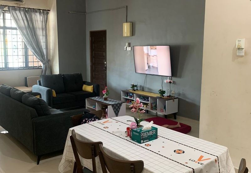 KAMPUNG BUKIT SEKILAU