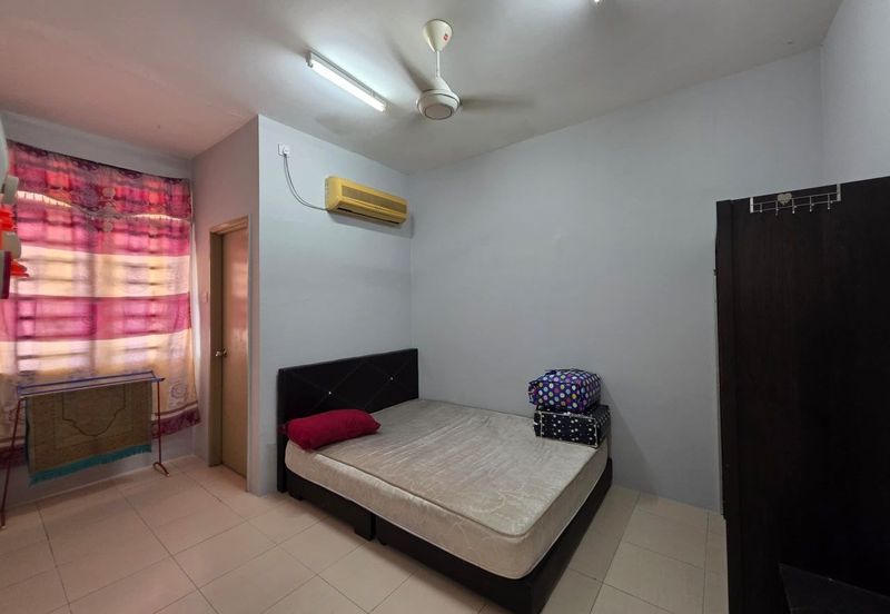 TAMAN GAMBANG DAMAI/DESA HIJAUAN