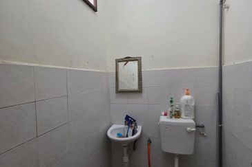 TAMAN GAMBANG DAMAI/DESA HIJAUAN