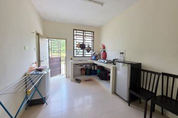 TAMAN GAMBANG DAMAI/DESA HIJAUAN