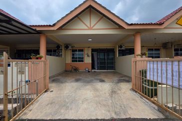 SUNGAI KARANG DARAT I