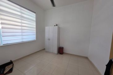 SUNGAI KARANG DARAT I