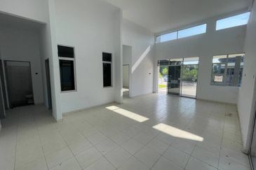 TAMAN BESERAH PANTAI