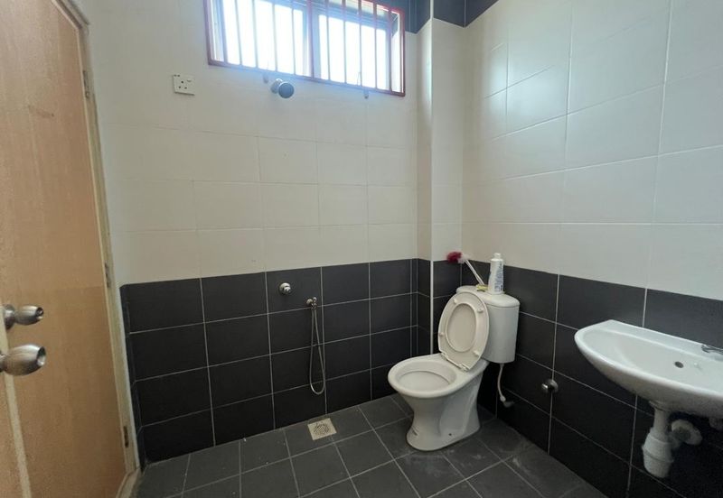 Kampung Geliga Besar