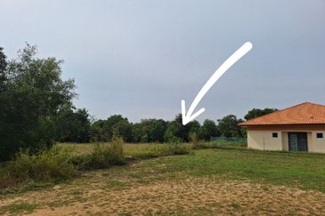 Sutra Residensi Pekan