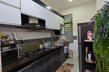 SUNGAI KARANG DARAT I