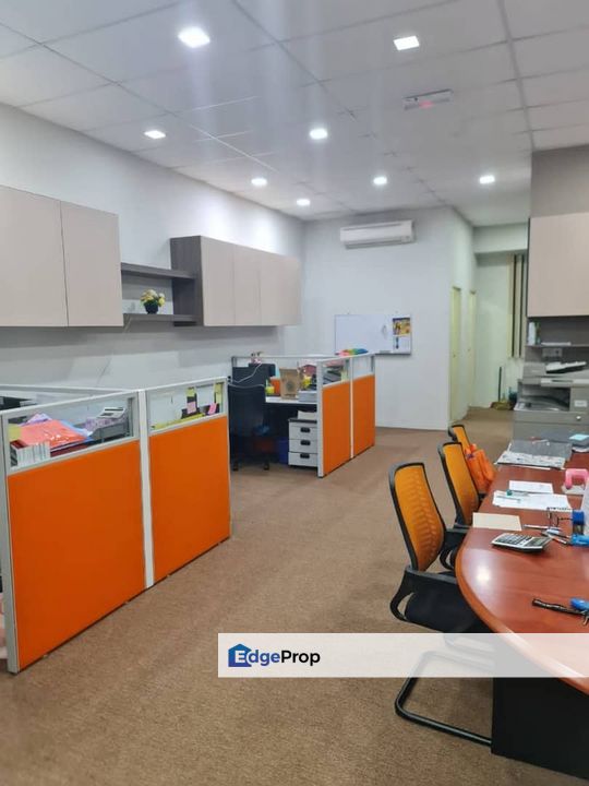 SHOPLOT 2 TINGKAT TAMAN BUKIT SETONGKOL MAJU FOR SALE, Pahang, Kuantan