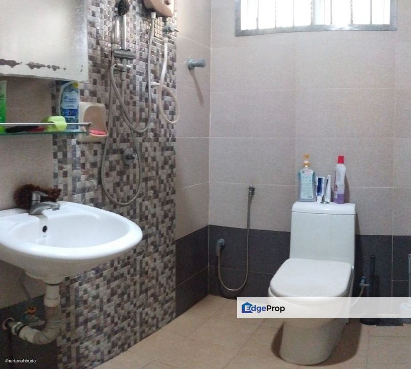 BANGLO FREEHOLD KG PELINDUNG KUANTAN UNTUK DIJUAL, Pahang, Kuantan