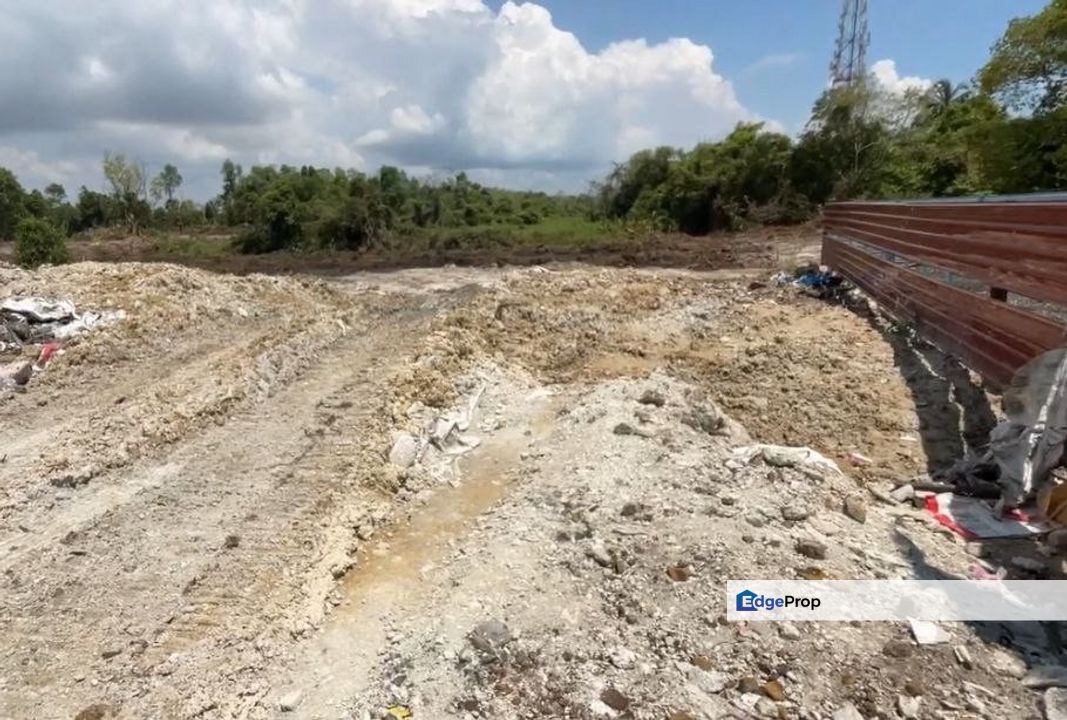 TANAH LOT BANGO - SUNGAI ULAR, KUANTAN, Pahang, Kuantan