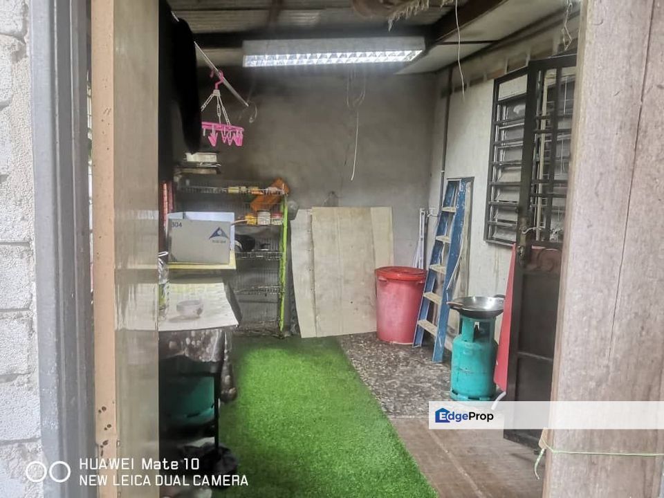 TERES SETINGKAT TAMAN MESRA, PEKAN PAHANG, Pahang, Pekan