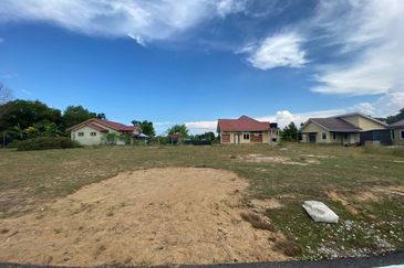 PECAHAN LOT 1344 BERUAS