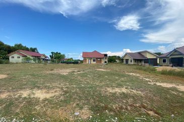 PECAHAN LOT 1344 BERUAS