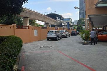 Pangsapuri Melur (Sentul)