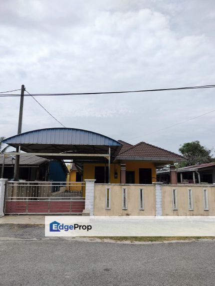 Banglo Setingkat Taman LKNP Pekan Pahang, Pahang, Pekan