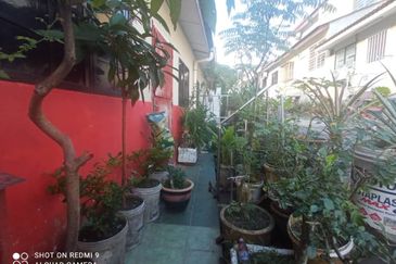 PERKAMPUNGAN SEMAMBU BARU