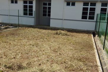 SUNGAI KARANG DARAT I