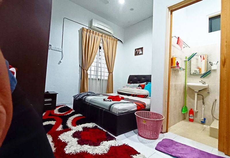 Kampung Binjai, Kedai Mulong