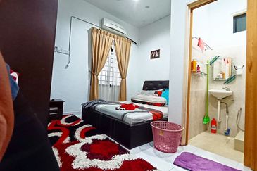 Kampung Binjai, Kedai Mulong