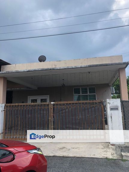 Rumah Semi D Taman Sg  Karang Darat Kuantan, Pahang, Kuantan