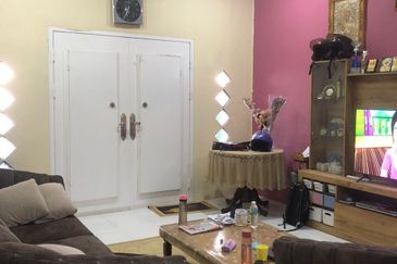 SUNGAI KARANG DARAT I