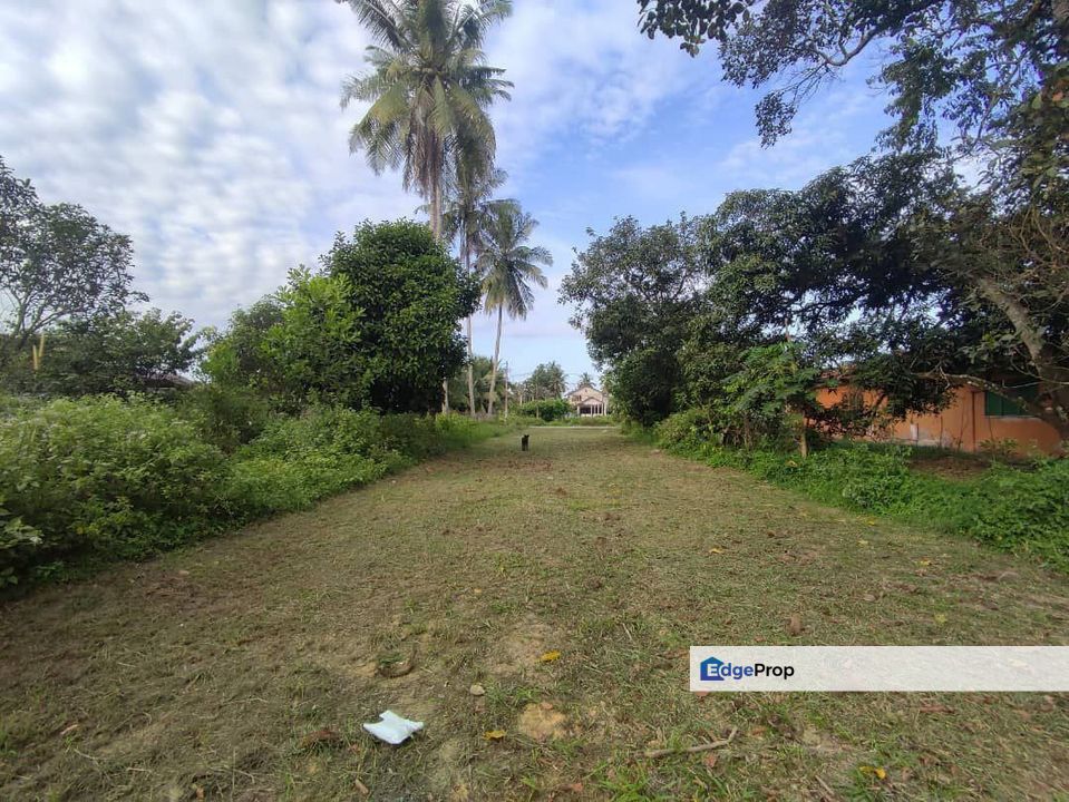 TANAH LOT BANGUNAN UNTUK DIJUAL Kampung Sri Damai, Kuantan, Pahang, Kuantan