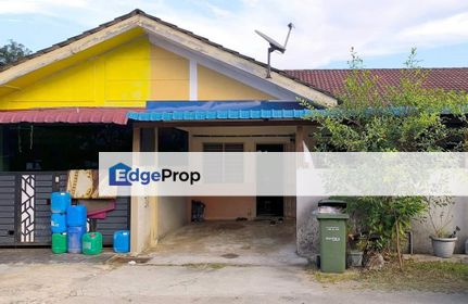RUMAH TERES SETINGKAT TAMAN SERI MAHKOTA PERMAI BATU 12 KUANTAN, Pahang, Kuantan