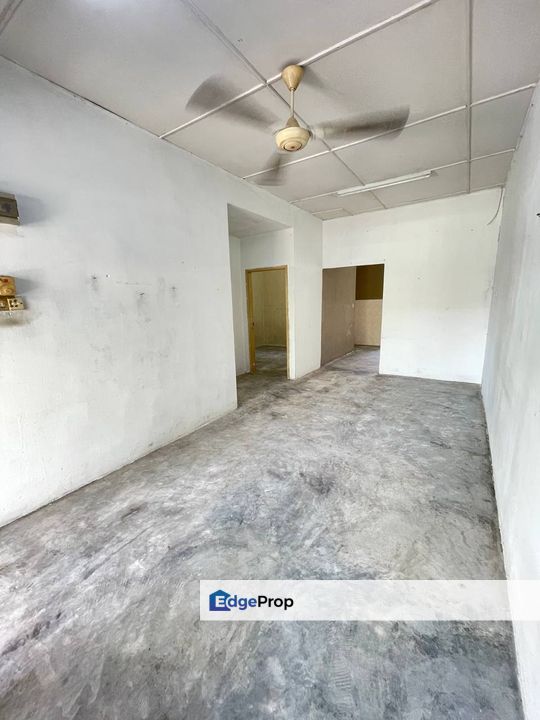 TERES SETINGKAT BALOK PERDANA, KUANTAN, Pahang, Kuantan