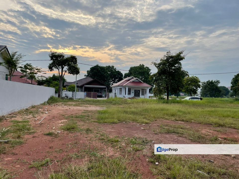 TANAH LOT BANGUNAN TANJUNG LUMPUR LORONG BANDAR PUTRA KUANTAN, Pahang, Kuantan