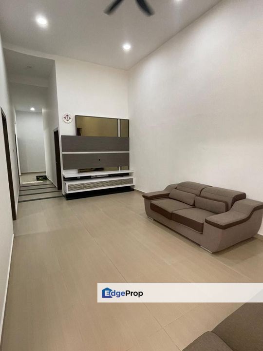 SEMI-D TAMAN ALAM PERDANA, INDERA MAHKOTA KUANTAN, Pahang, Kuantan